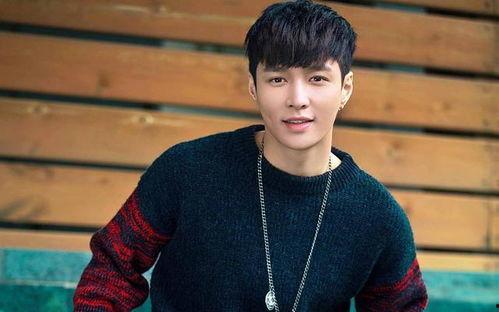 张艺兴吃瓜娱乐完整版